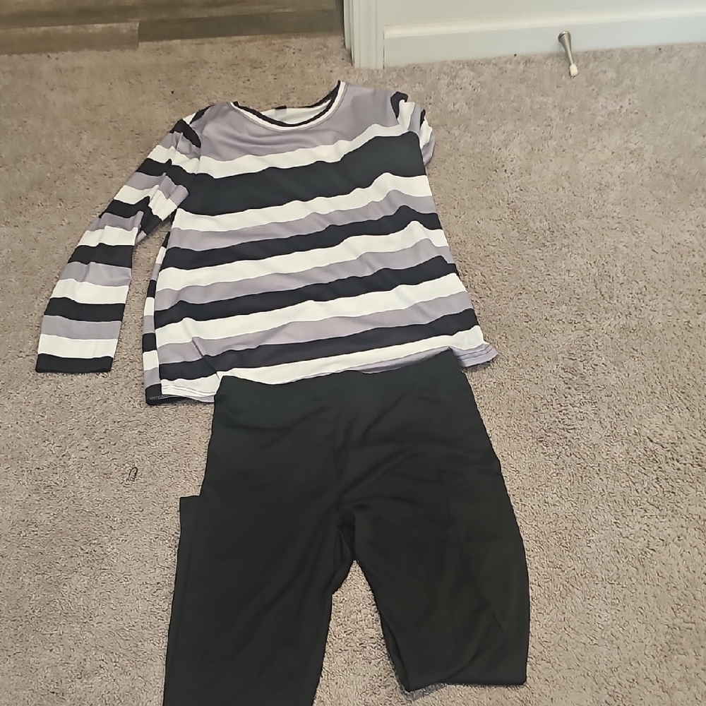 Striped Long Sleeve Top and Black Pants Set